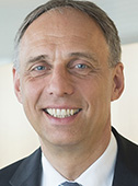Dr. Ralf Kantak