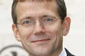 Dr. Alf Neumann