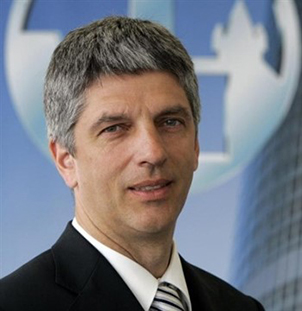 Dr. Armin Zitzmann